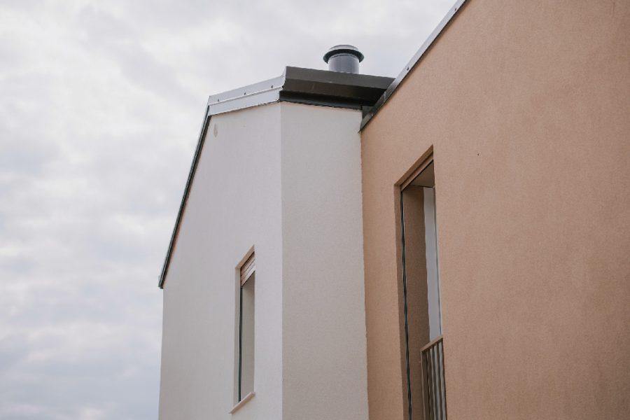 Lattonerie, grondaie e pluviali di un edificio Distretto Casa Costruzioni
